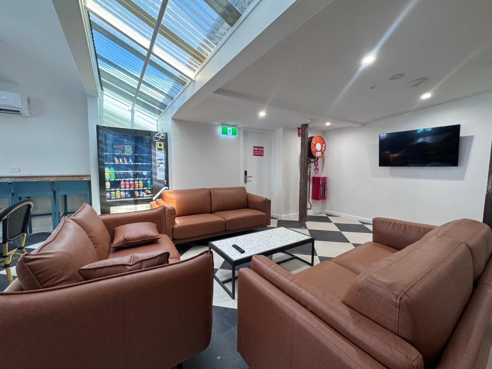 K2 Brisbane Hotel Екстериор снимка